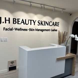 JH SKIN BEAUTY LAB 1 jh skin beauty lab